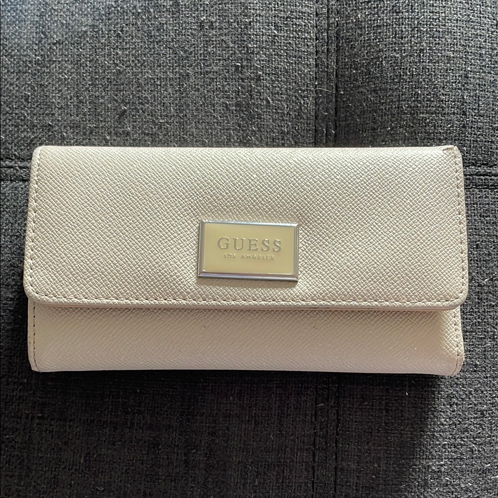 Guess Cream Wallet
